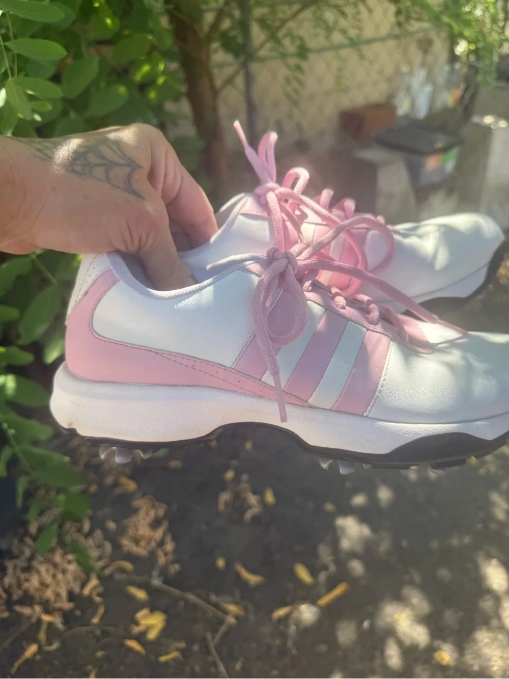 Vintage Adidas Women's Spiked Golf Shoes Pink 7.5 2007 Y2K $120 retail sports - Picture 1 of 9